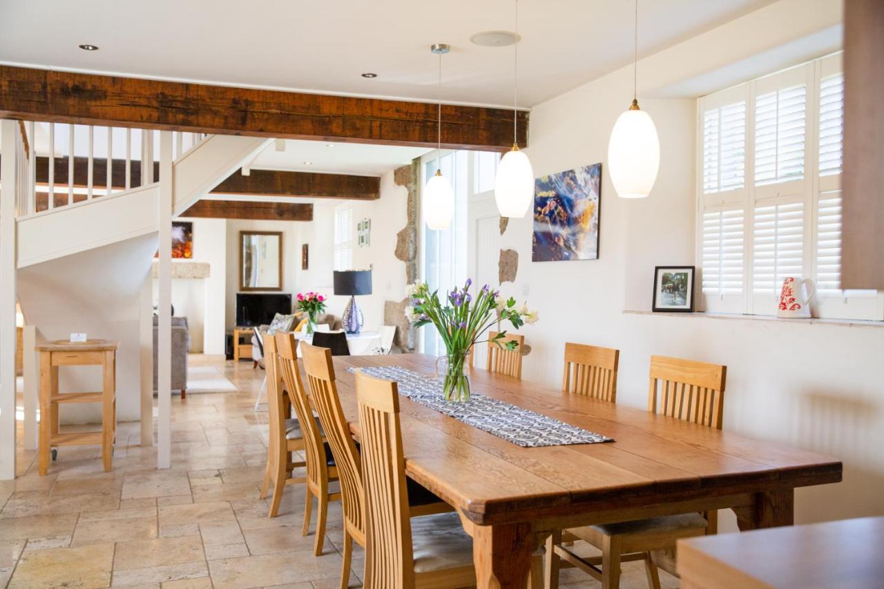 Higher Weddicott Barn Holiday Cottage - Self Catering チャグフォード エクステリア 写真