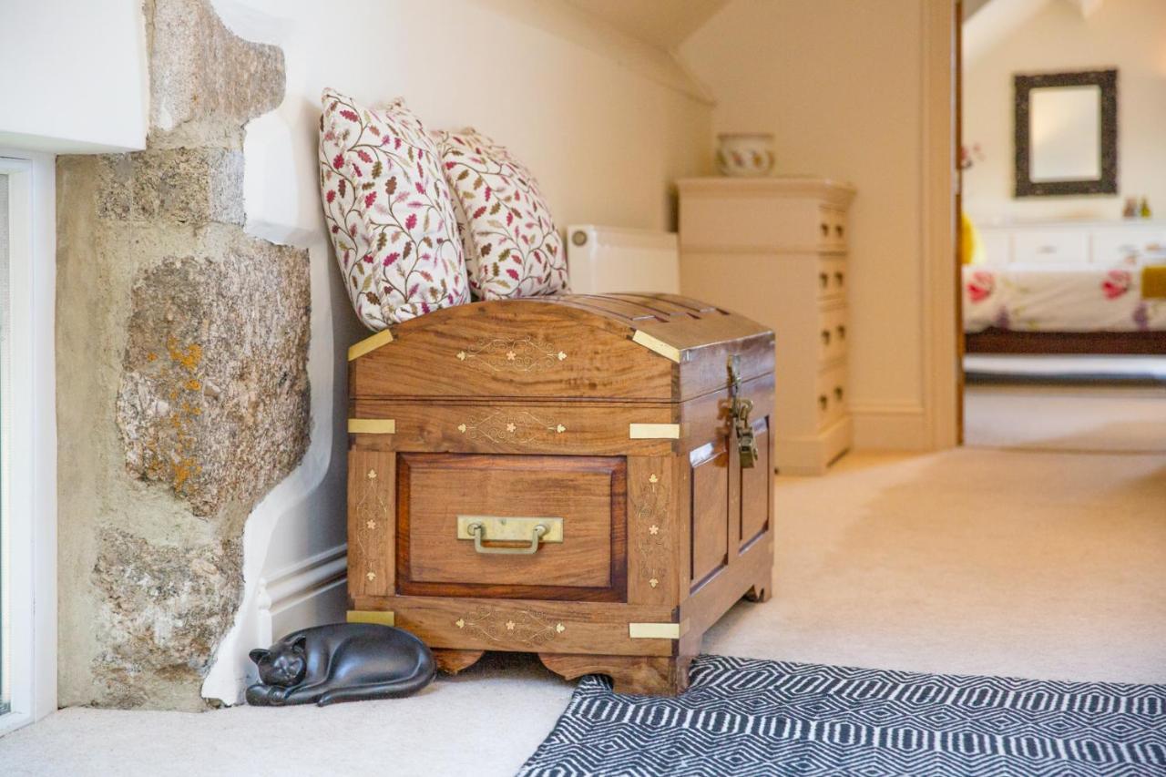 Higher Weddicott Barn Holiday Cottage - Self Catering チャグフォード エクステリア 写真