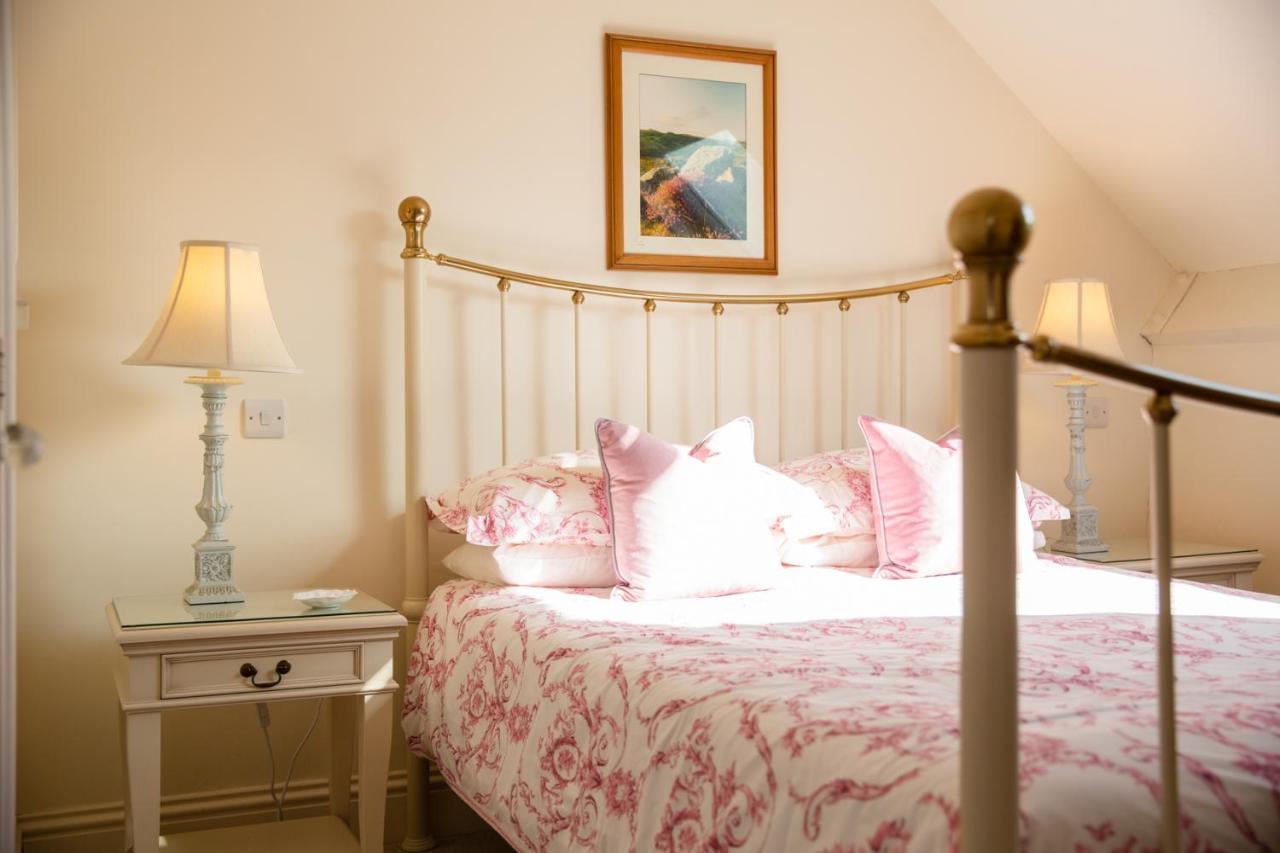 Higher Weddicott Barn Holiday Cottage - Self Catering チャグフォード エクステリア 写真