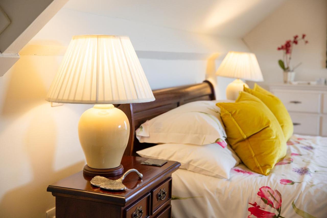 Higher Weddicott Barn Holiday Cottage - Self Catering チャグフォード エクステリア 写真