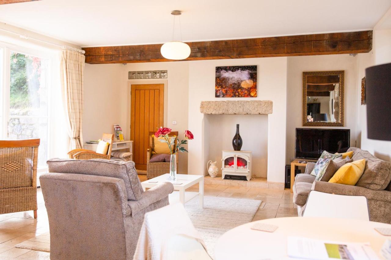 Higher Weddicott Barn Holiday Cottage - Self Catering チャグフォード エクステリア 写真