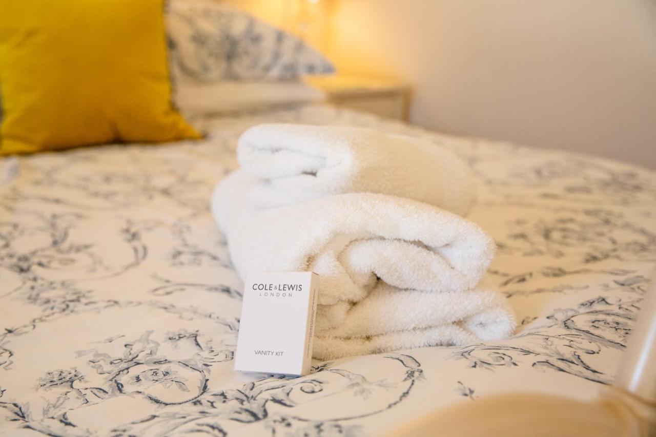 Higher Weddicott Barn Holiday Cottage - Self Catering チャグフォード エクステリア 写真
