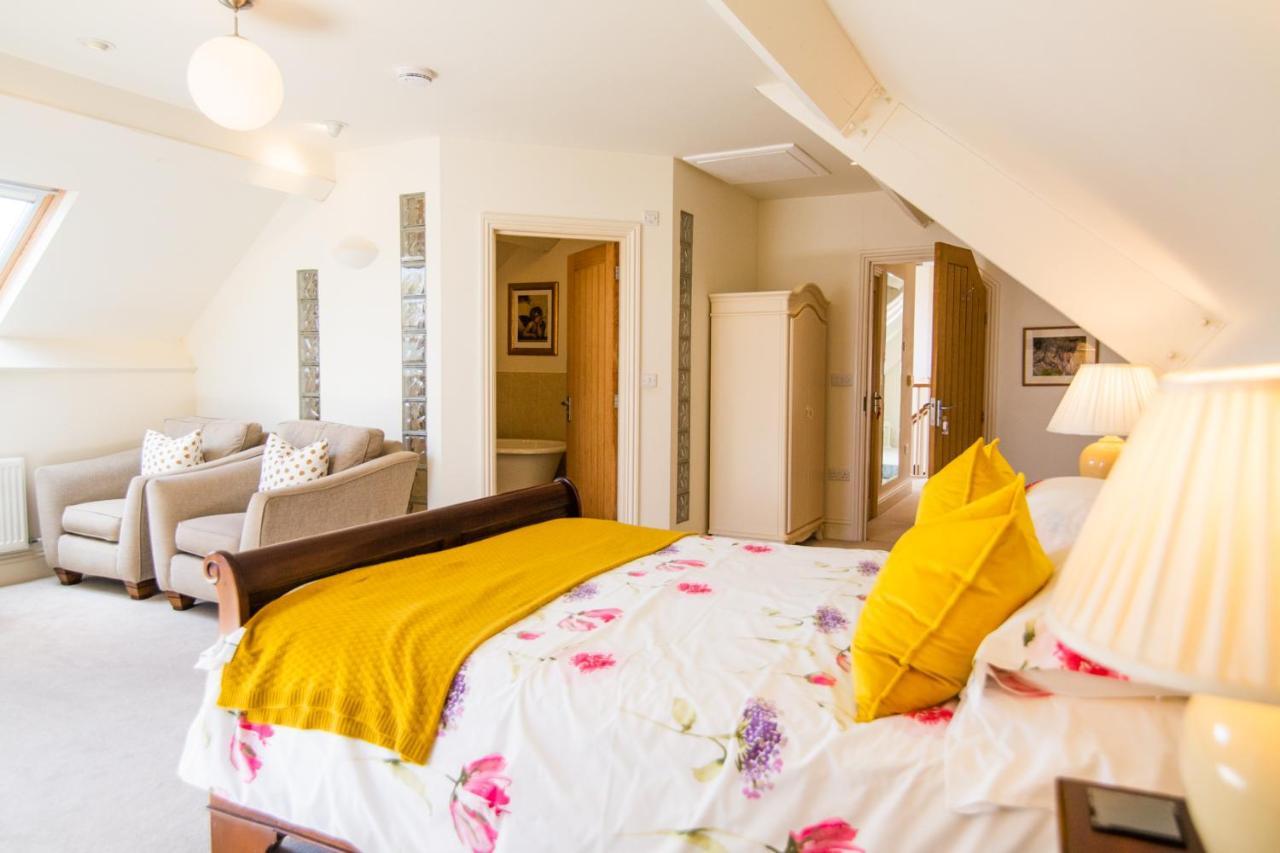 Higher Weddicott Barn Holiday Cottage - Self Catering チャグフォード エクステリア 写真