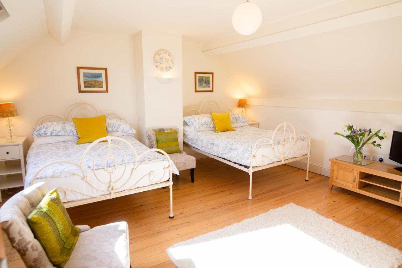 Higher Weddicott Barn Holiday Cottage - Self Catering チャグフォード エクステリア 写真