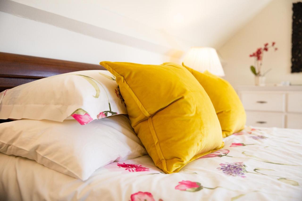 Higher Weddicott Barn Holiday Cottage - Self Catering チャグフォード エクステリア 写真
